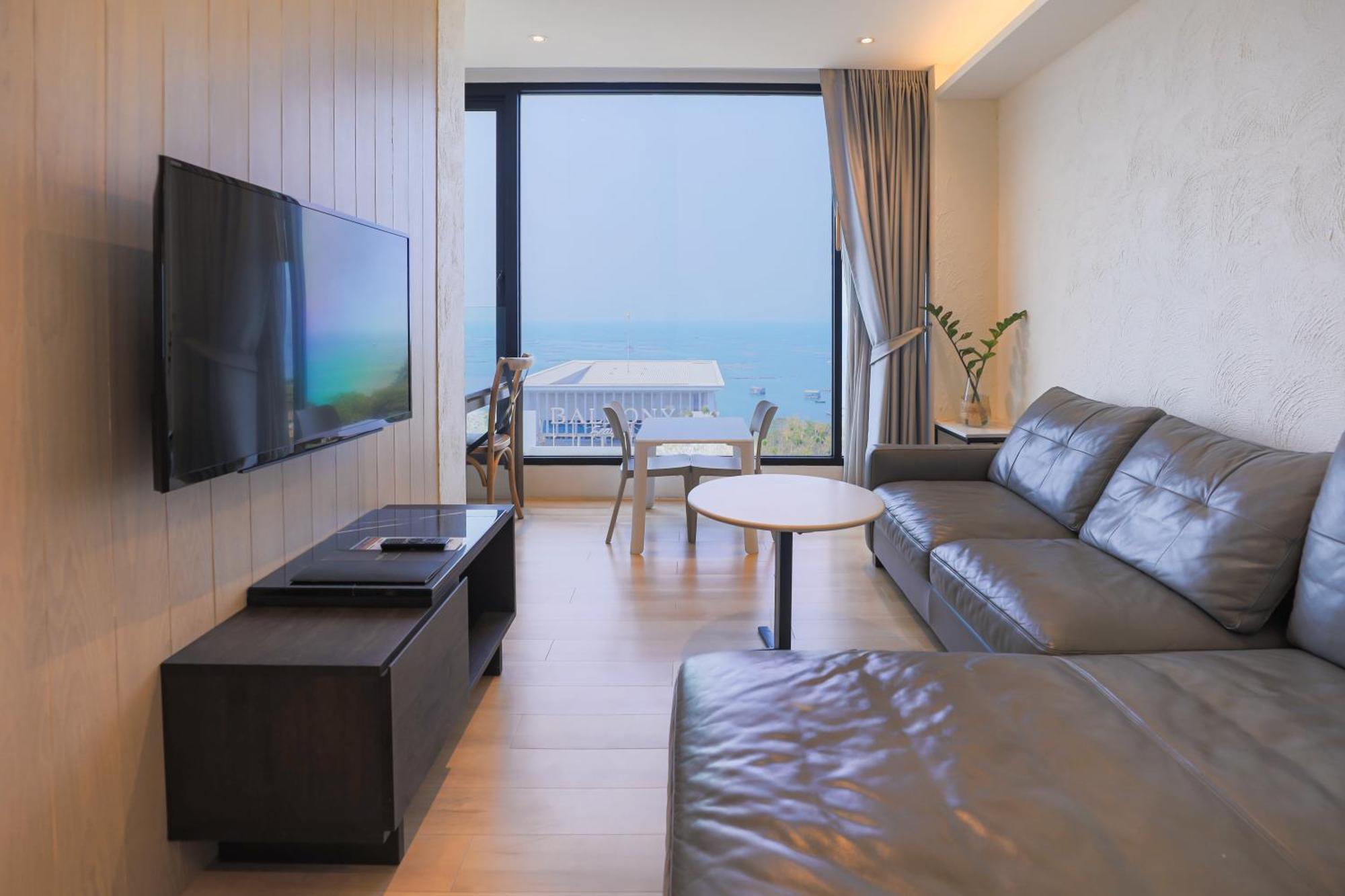Balcony Seaside Sriracha Hotel & Serviced Apartments Si Racha Eksteriør bilde