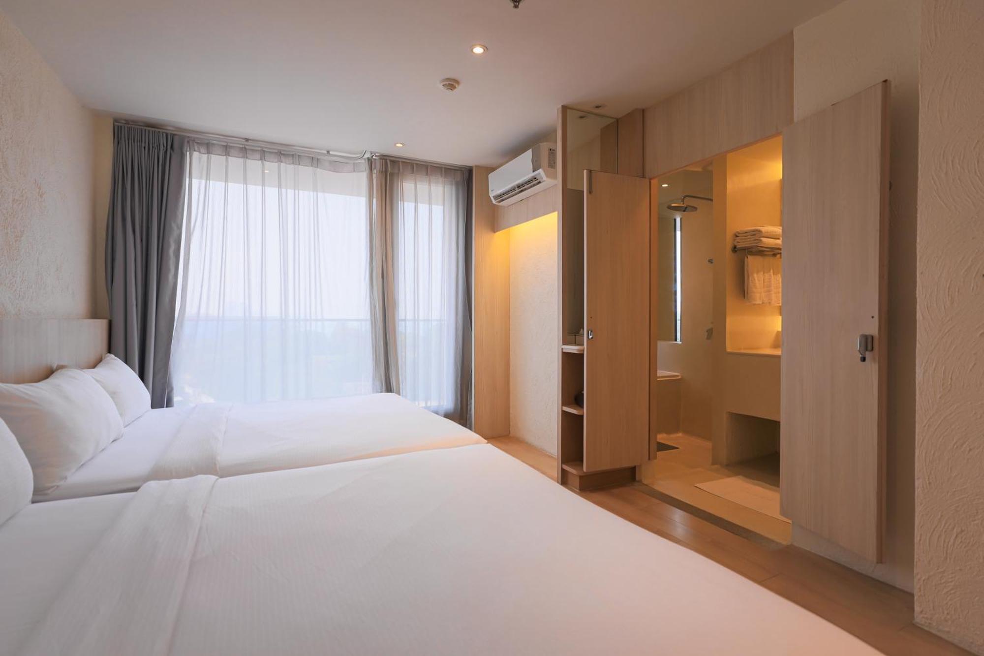 Balcony Seaside Sriracha Hotel & Serviced Apartments Si Racha Eksteriør bilde